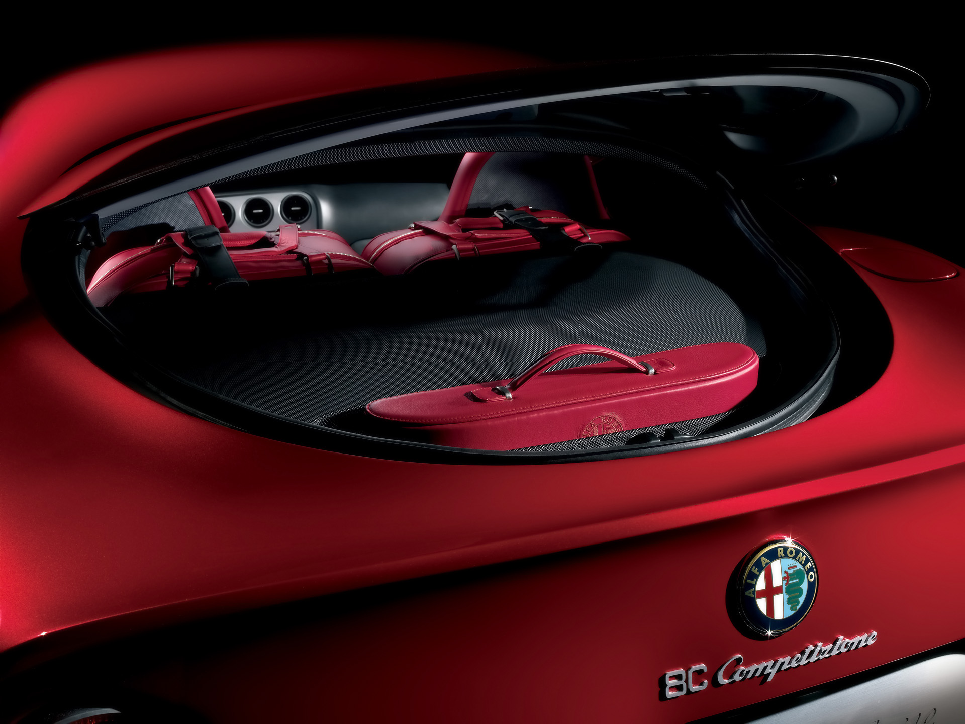Alfa Romeo 8C Competizione: 6 фото
