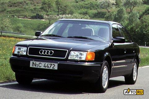 Audi 100: 5 фото