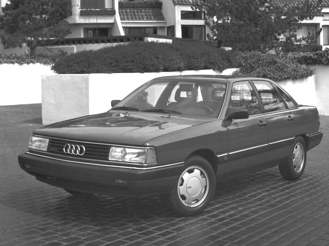 Audi 5000: 1 фото