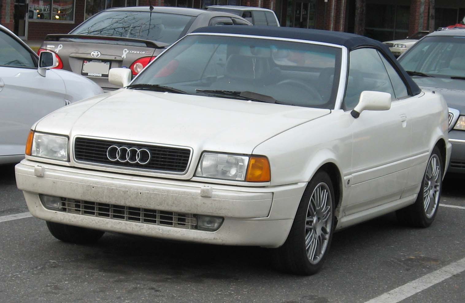 Audi 90: 11 фото