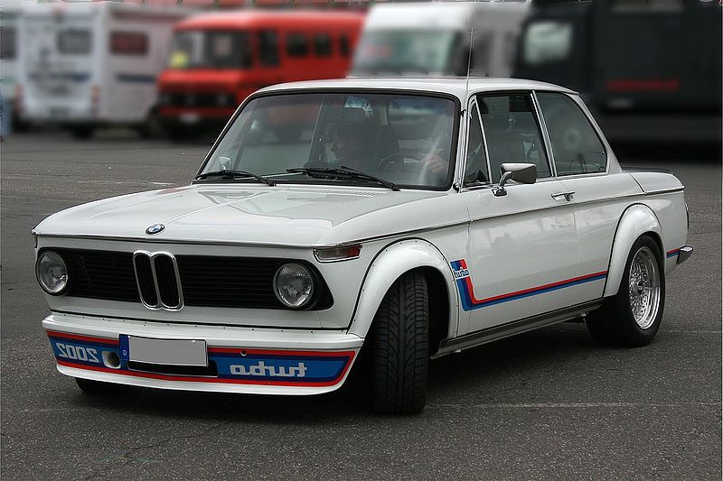 BMW 2002 Turbo: 9 фото