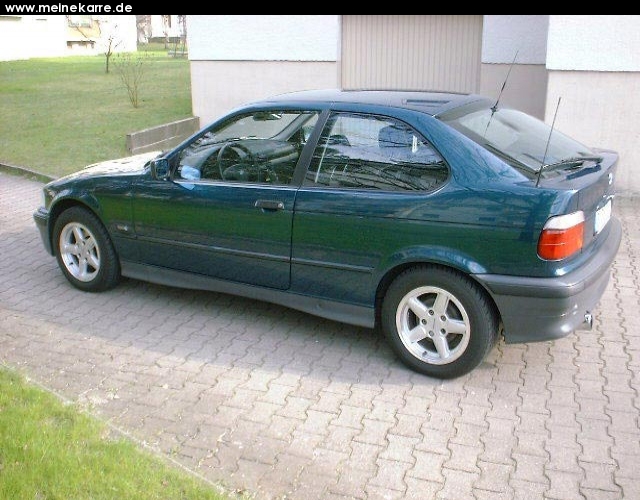BMW 316i Compact: 3 фото