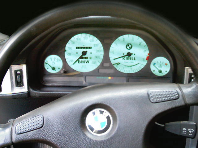BMW 318d: 12 фото