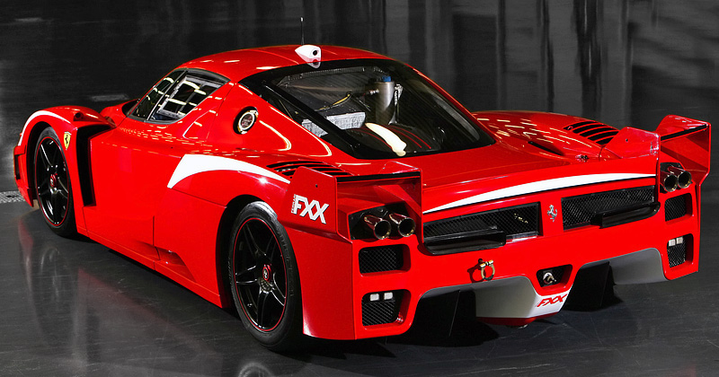 Ferrari FXX: 1 фото