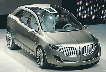 Lincoln MKT: 4 фото