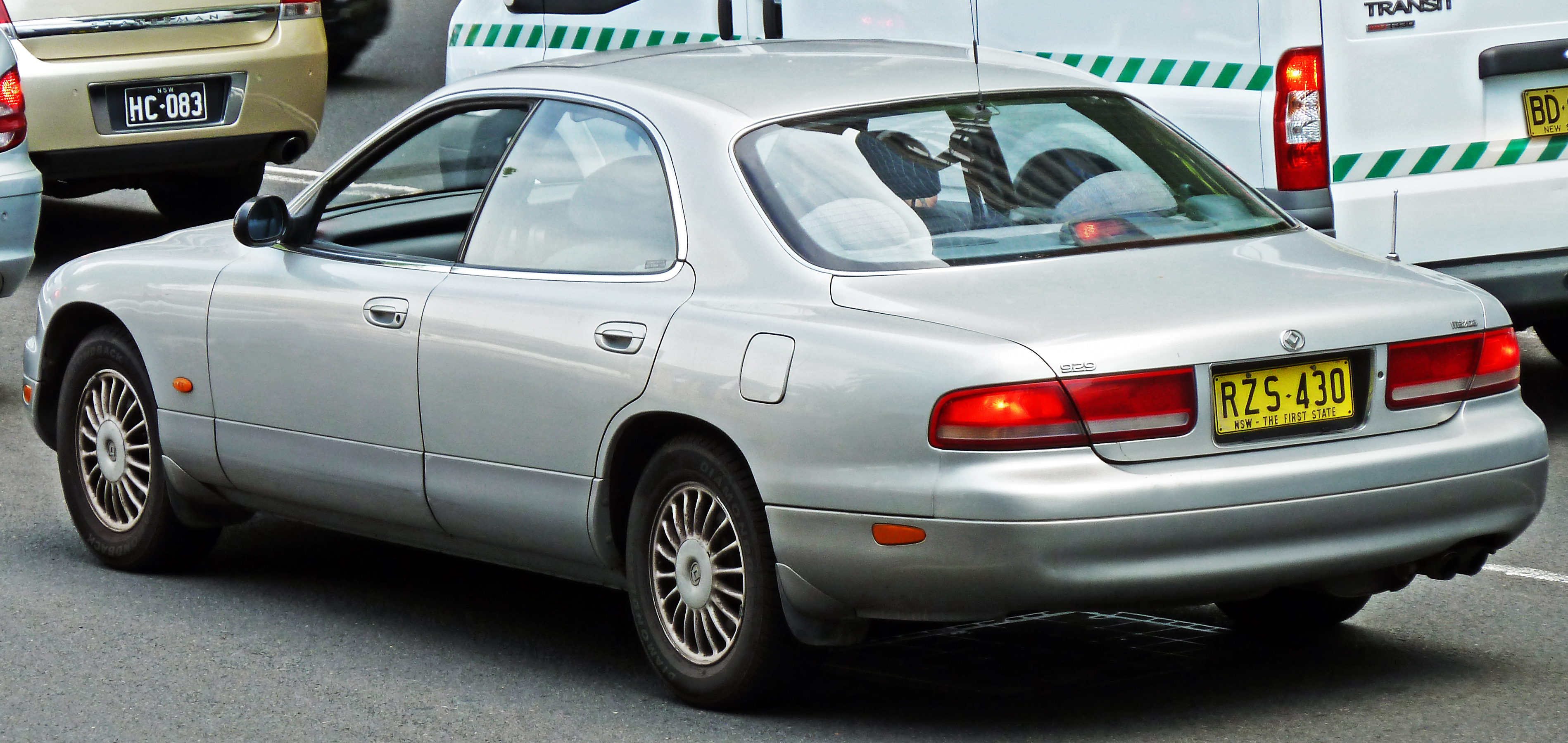 Mazda 929: 9 фото