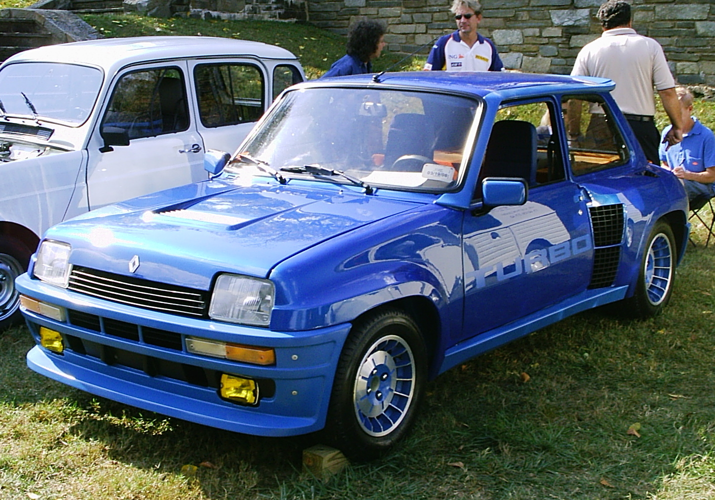 Renault 5 Turbo: 3 фото