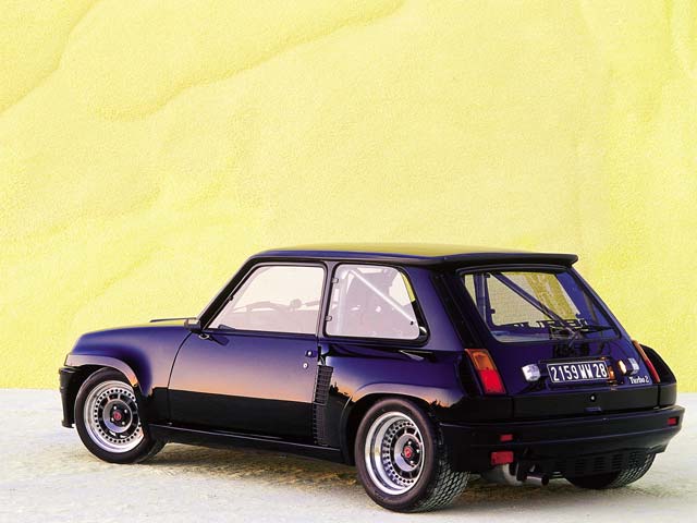 Renault 5 Turbo: 5 фото