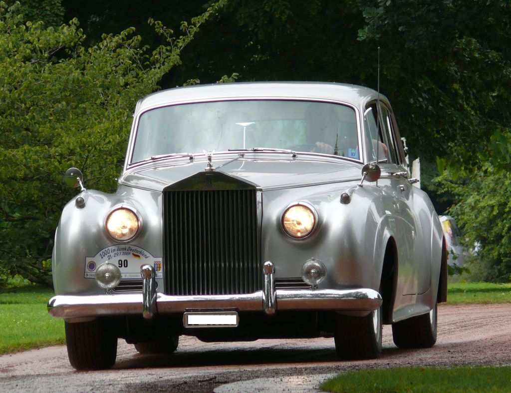 Rolls-Royce Silver Cloud: 9 фото
