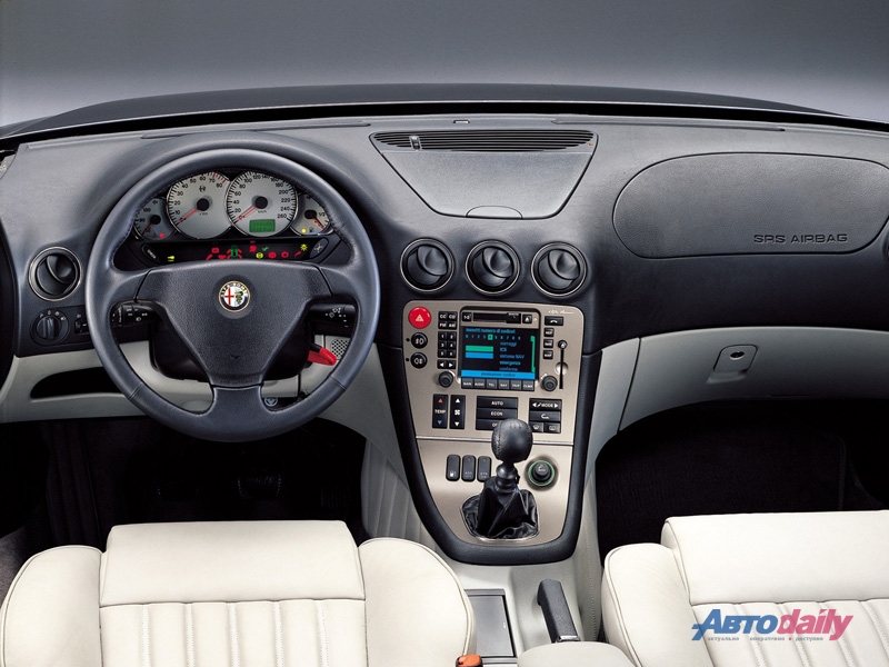 Alfa Romeo 166: 9 фото