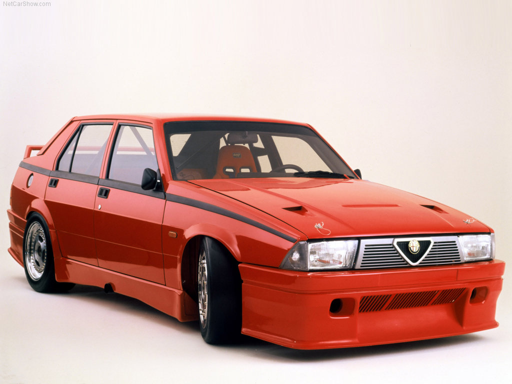 Alfa Romeo 75: 7 фото
