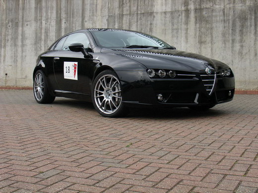 Alfa Romeo Brera: 4 фото