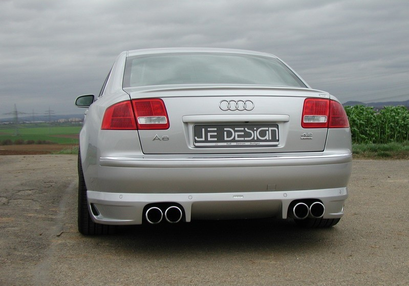 Audi A8 D3: 4 фото