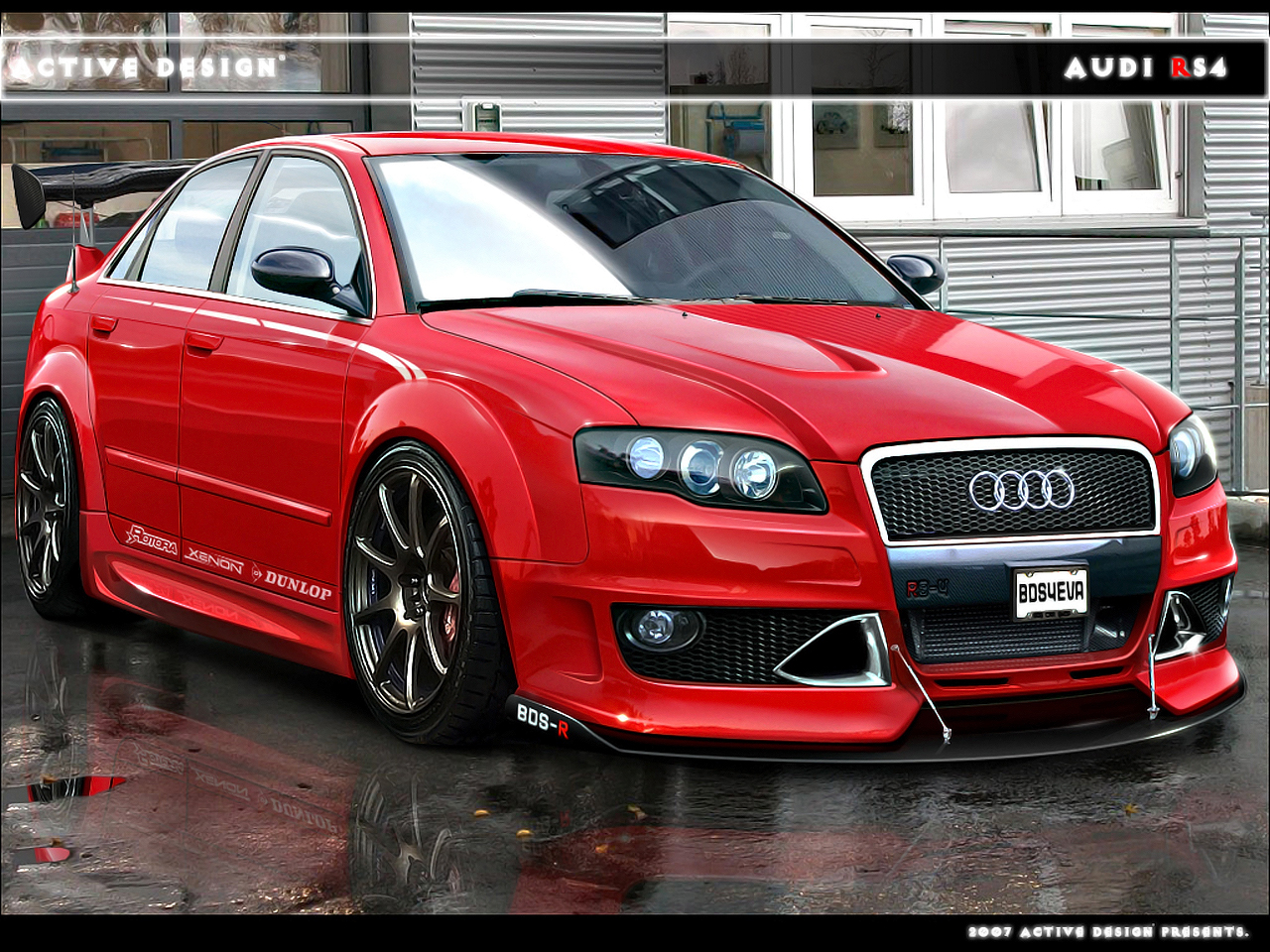 Audi RS4: 2 фото