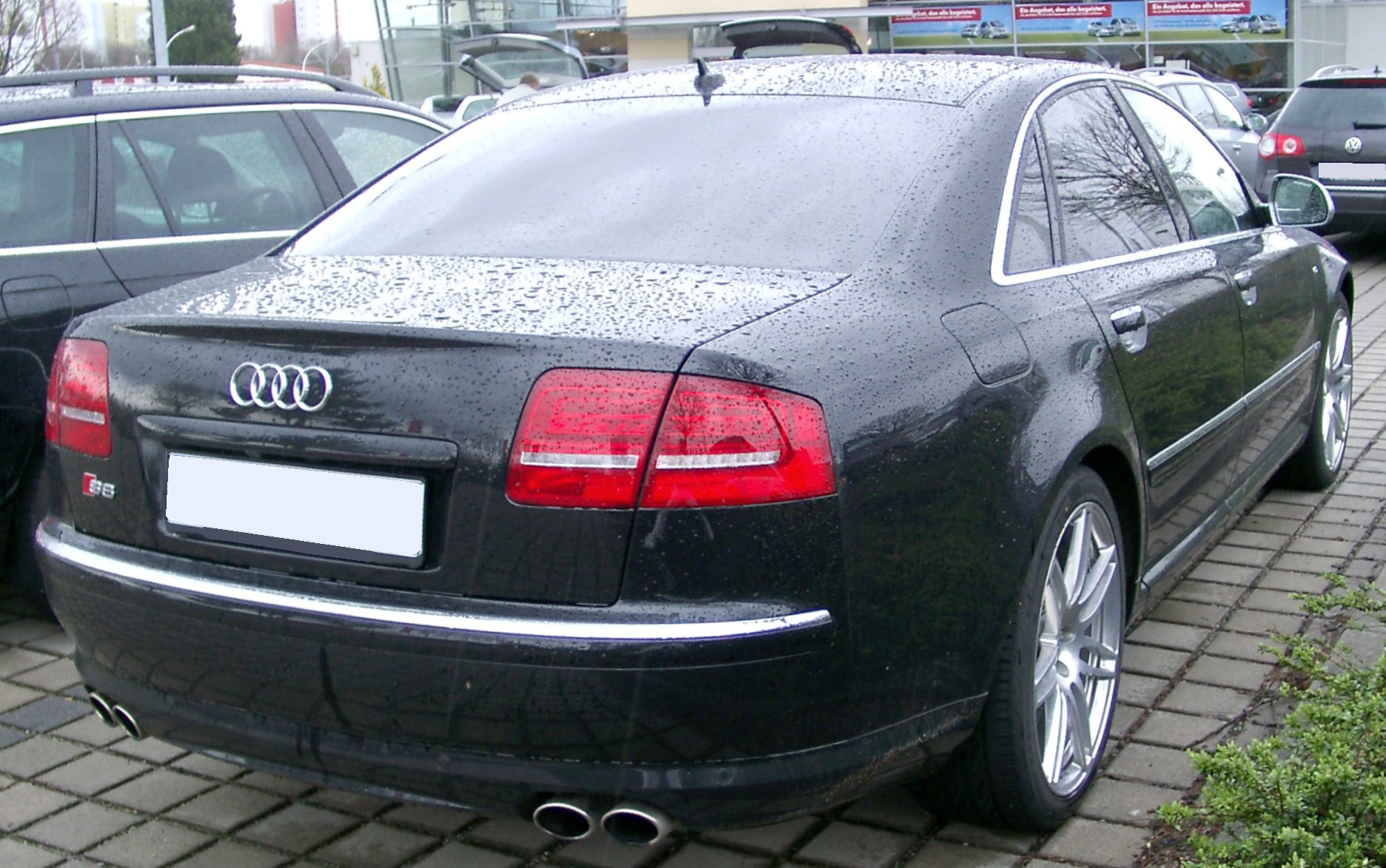 Audi S8 D3: 8 фото