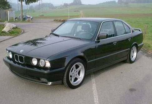BMW 5-series E34: 6 фото