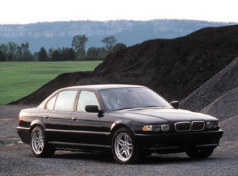 BMW 7-series E38: 6 фото