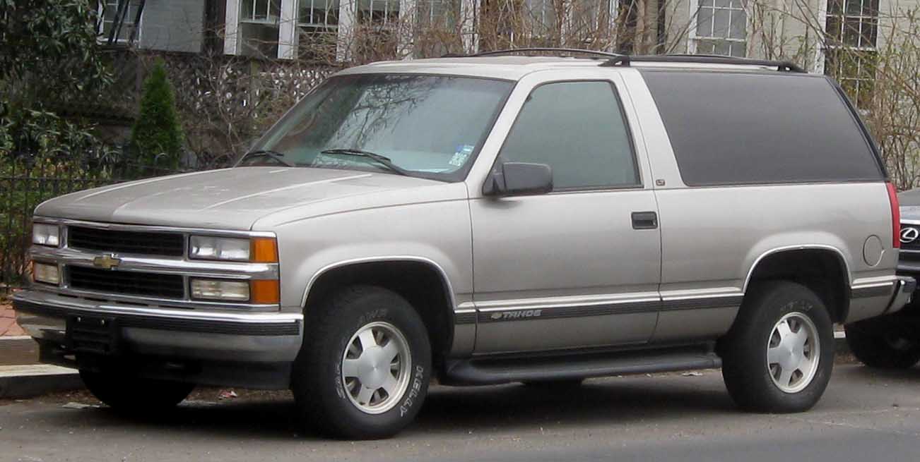 Chevrolet Tahoe II: 6 фото