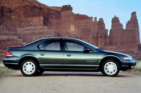 Chrysler Cirrus: 3 фото