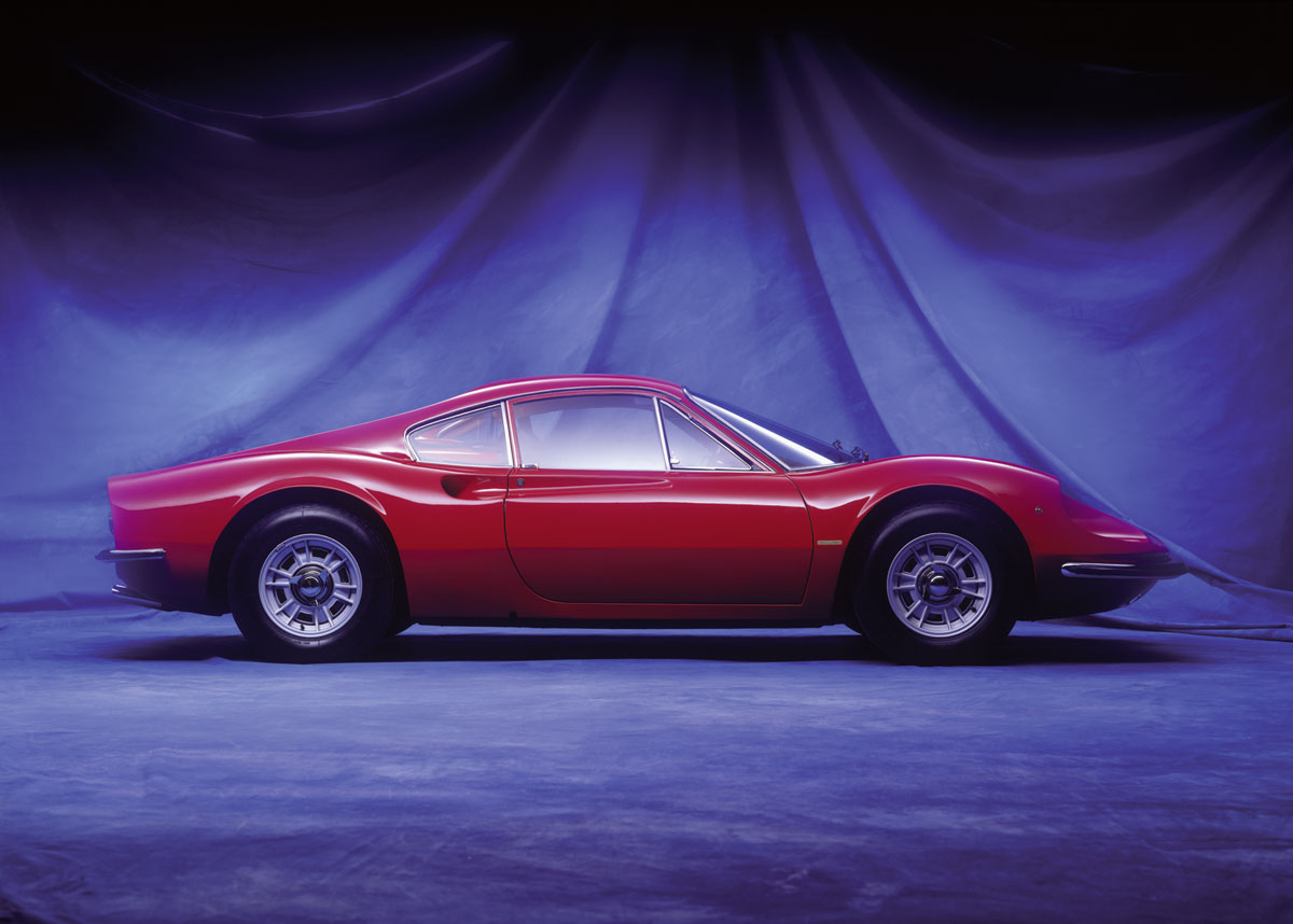 Ferrari Dino: 7 фото