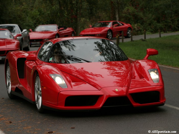 Ferrari Enzo: 3 фото