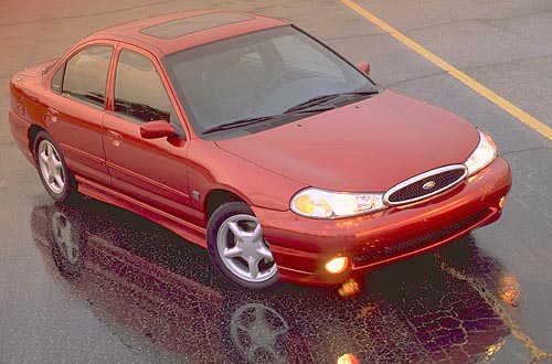 Ford Contour: 4 фото