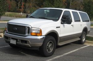 Ford Excursion: 2 фото