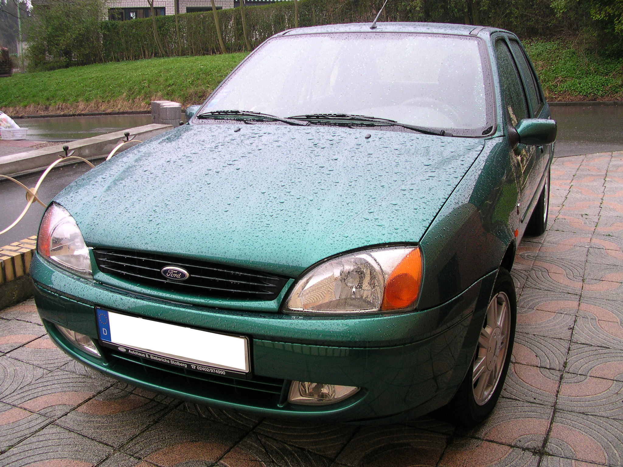 Ford Fiesta V: 2 фото