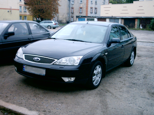 Ford Mondeo I: 7 фото