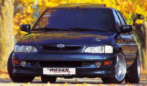 Ford Orion: 9 фото