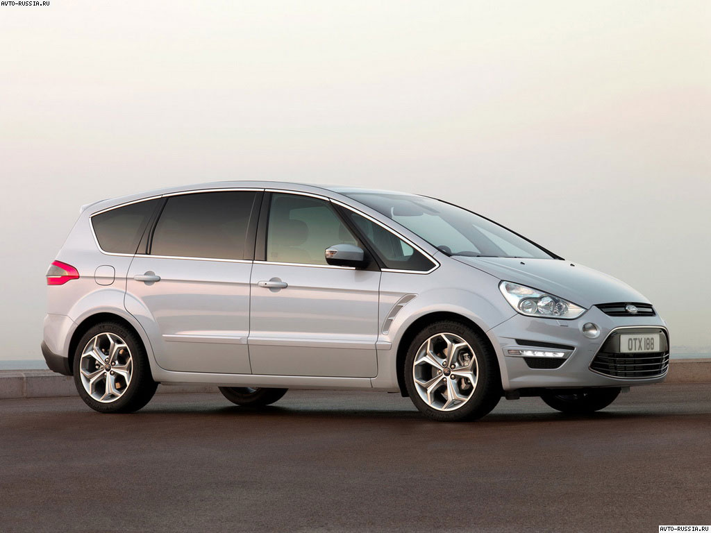 Ford S-Max: 2 фото