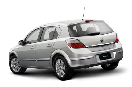 Holden Astra: 4 фото