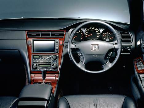 Honda Legend III: 5 фото