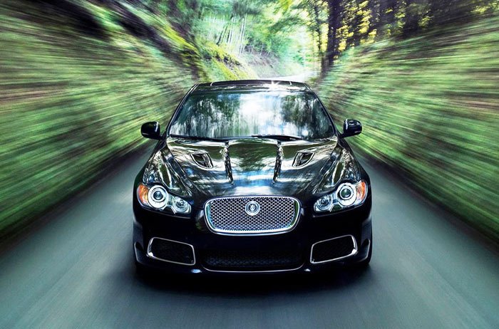 Jaguar XFR: 3 фото