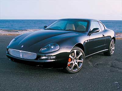 Maserati Coupe: 2 фото