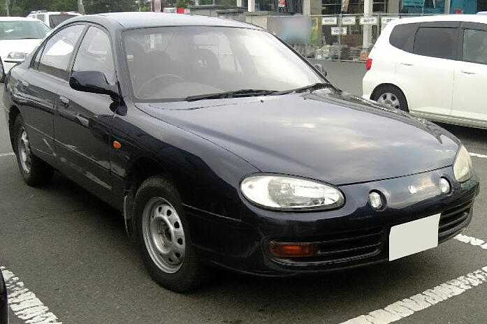 Mazda Clef: 7 фото