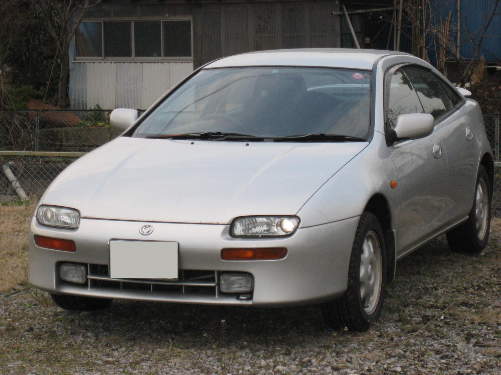 Mazda Lantis: 4 фото