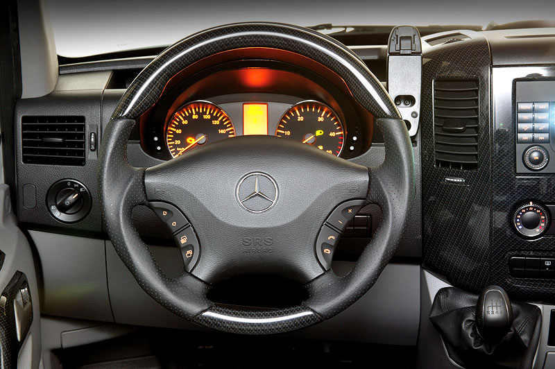 Mercedes-Benz Sprinter: 5 фото