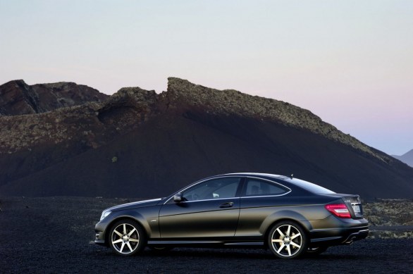 Mercedes C-class Coupe: 2 фото