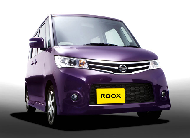 Nissan Roox: 3 фото