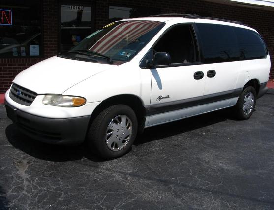 Plymouth Grand Voyager: 3 фото