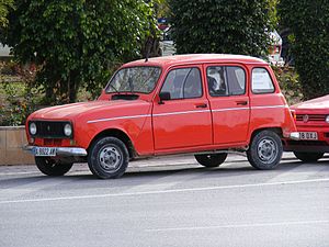Renault 4: 7 фото