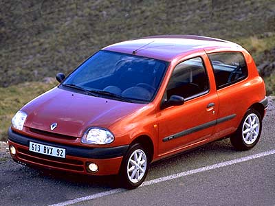 Renault Clio II: 8 фото