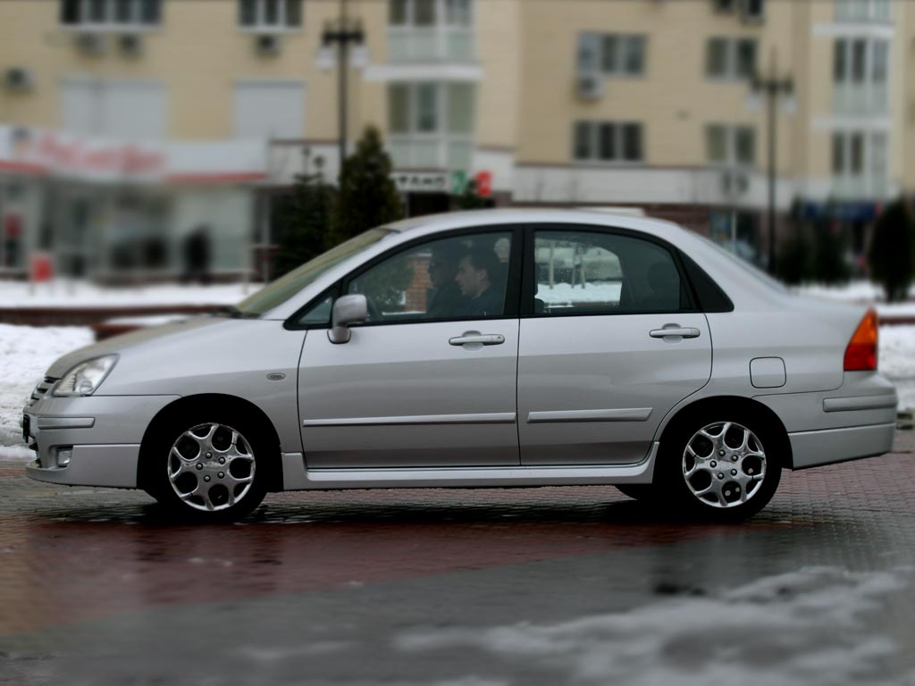 Suzuki Liana Sedan: 1 фото