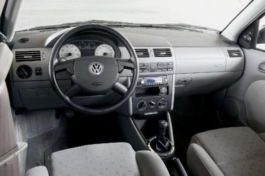 Volkswagen Pointer: 7 фото