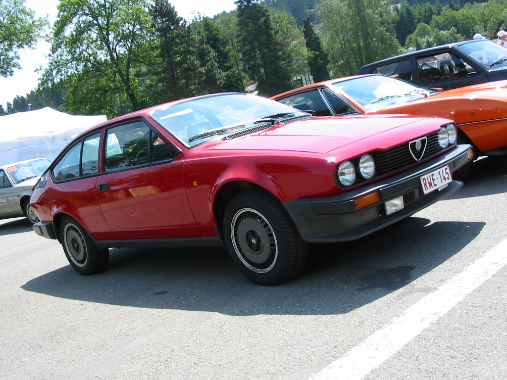 Alfa Romeo Alfetta: 6 фото