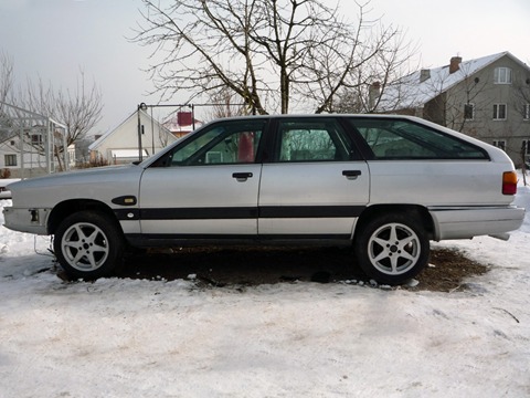 Audi 100 Avant: 6 фото