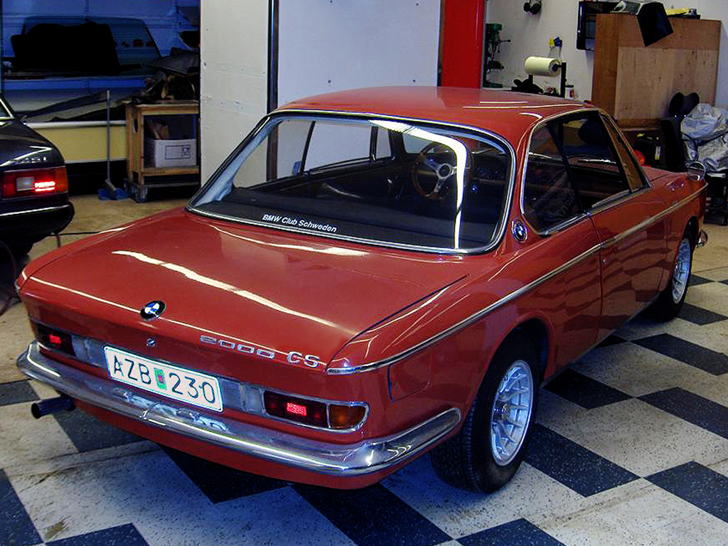 BMW 2000 CS: 3 фото