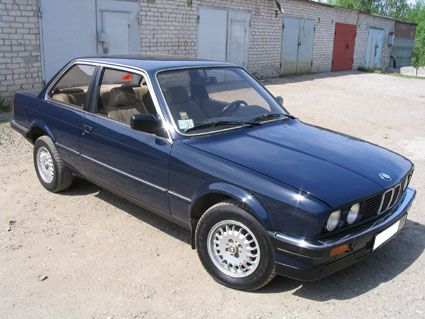 BMW 318: 3 фото