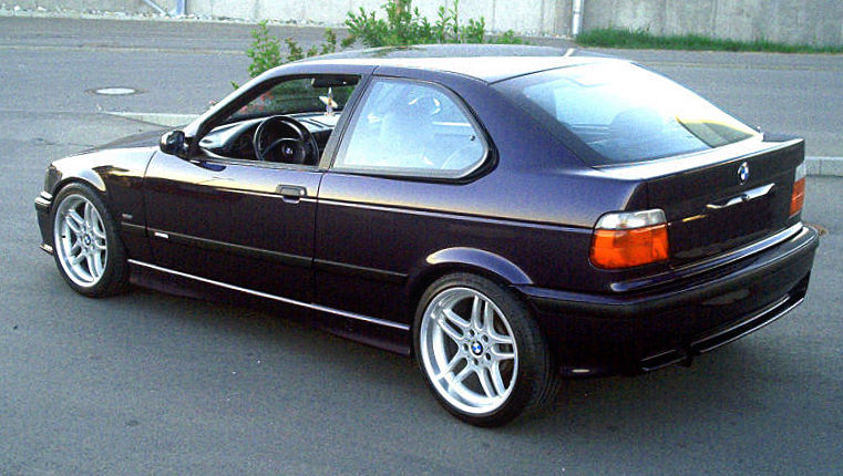 BMW 318ti Compact: 1 фото
